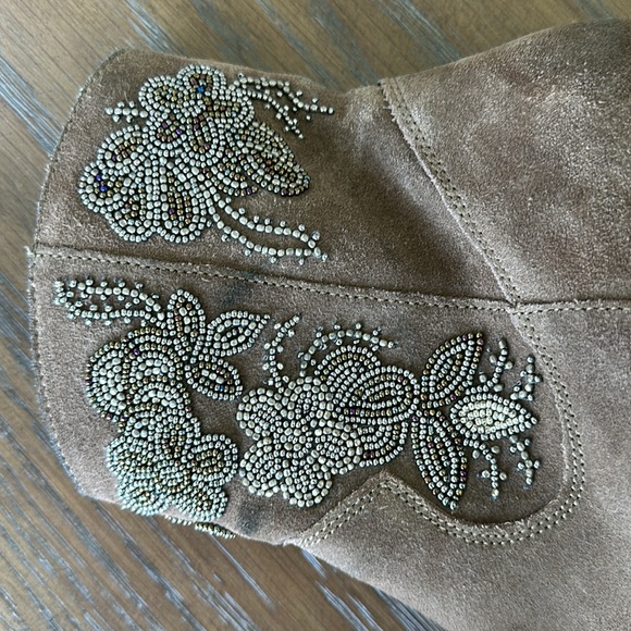 Anthropologie Floral Suede Brown Western Boots Embellished Beaded Size 40 - Picture 7 of 14